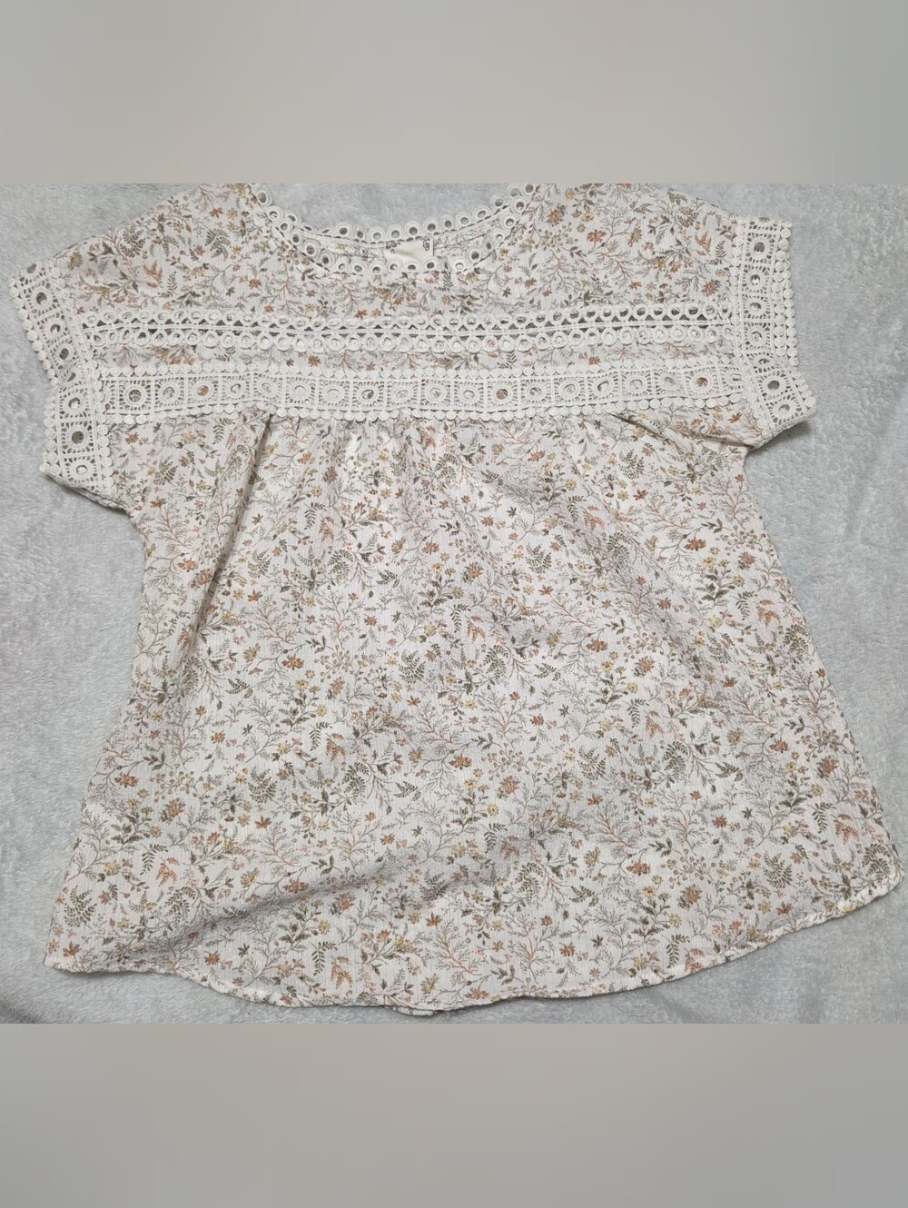 Blu Pepper Cream Floral Crochet Yoke Blouse